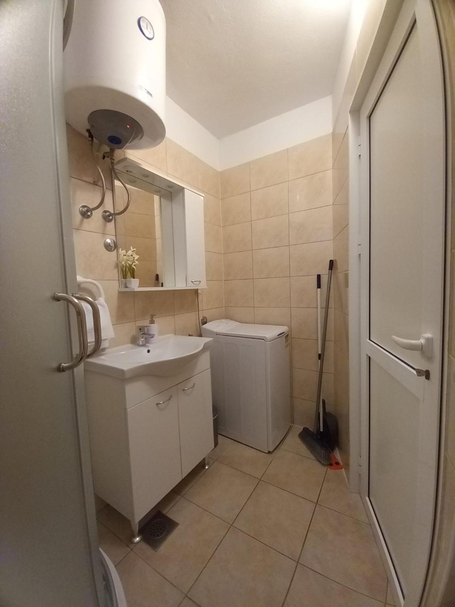 Apartman Marta Podstrana Værelse billede